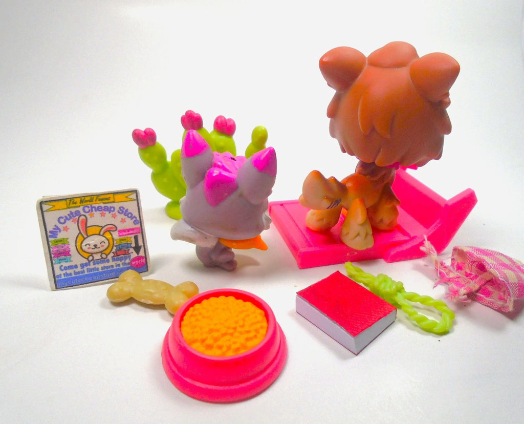 Littlest Pet Shop #2141 Wolf Loup Authentic Hasbro LPS Rare Littlest Pet Shop #2141 Wolf Loup Authentic Hasbro LPS Rare