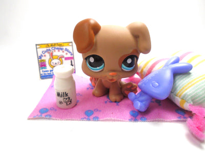 Littlest Pet Shop baby Boxer #1482 with accessories