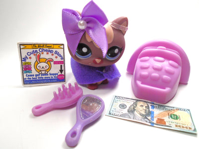 Littlest Pet Shop Purple kitten #2285 with accessories