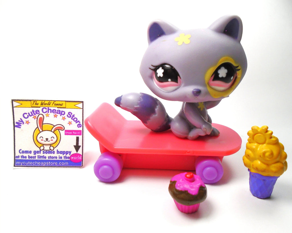 Littlest Pet Shop Raccoon #597 with cute accessories My Cute Cheap Store