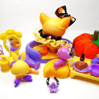 Littlest Pet Shop short hair cat #339 "Brooke " with Unique and Cute accessories a Cricket and  a fairy My Cute Cheap Store