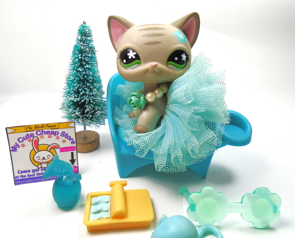 Littlest Pet Shop short hair cat #483 with cute accessories My Cute Cheap Store