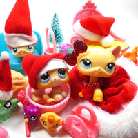 Littlest Pet Shop short hair cat #339 "Brooke" with caterpillar Mimi and cute accessories My Cute Cheap Store