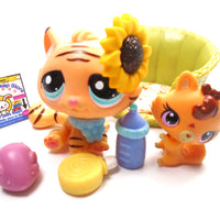 Littlest Pet Shop Tiger #1607 with a Baby tiger and cute accessories
