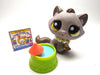 Littlest Pet Shop Tabby cat #2215 with accessories