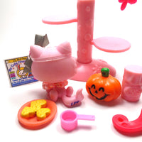 Littlest Pet Shop pink baby kitten #2575 with accessories