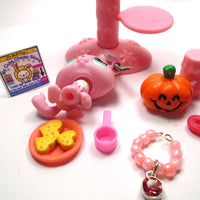 Littlest Pet Shop pink baby kitten #2575 with accessories