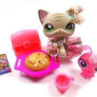 Littlest Pet Shop gray short hair cat #483 with cute accessories and a mini