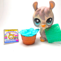 Littlest Pet Shop Llama #1937 with cute accessories Authentic My Cute Cheap Store