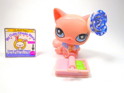 Littlest Pet Shop Pink Sitting Cat #959 with cute accessories - My Cute Cheap Store