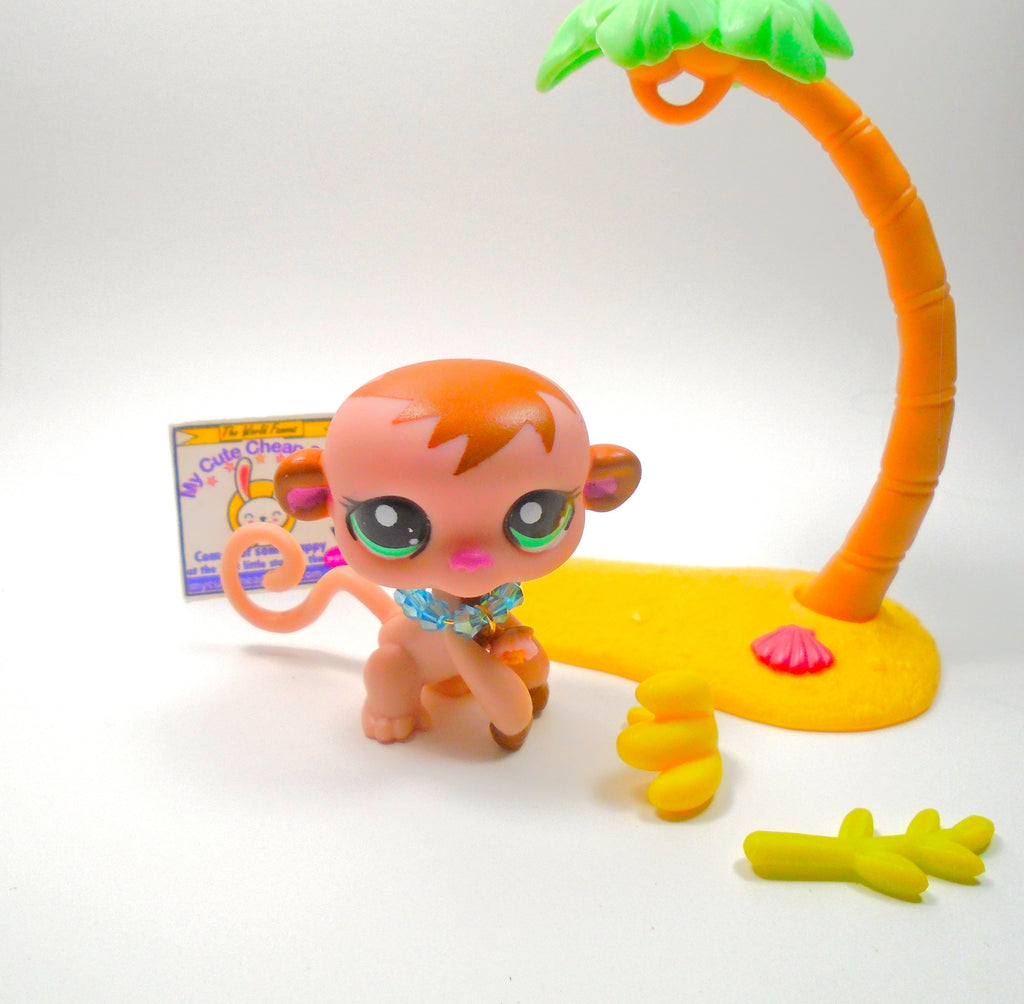 Littlest Pet Shop Rare Monkey #1671 with cute accessories