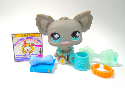 Littlest Pet Shop Chihuahua #836 with cute accessories authentic