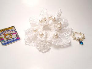 Beautiful set of Skirt and random necklace for LPS