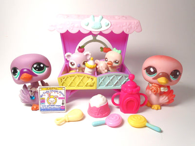 Littlest Pet Shop Mommy and Baby Swan and Purple Swan and baby Koala set