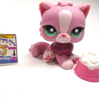 Littlest Pet Shop Persian cat #2138 with a cake