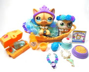 Littlest Pet Shop short hair cat #886 with unique accessories and a kitten