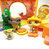 Littlest Pet Shop short hair cat # 1116 and kitten #1649 with unique accessories