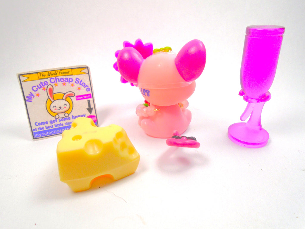 Littlest Pet Shop Pink Mouse #2165 with accessories Authentic