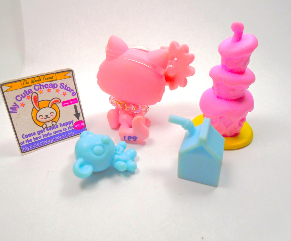 Littlest Pet Shop Rare Pink Kitten Cat #2575 with accessories authentic