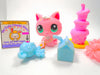 Littlest Pet Shop Rare Pink Kitten Cat #2575 with accessories authentic