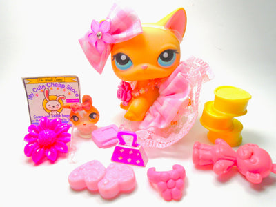 Littlest Pet Shop Short Hair Cat Brooke #339 with cute accessories authentic
