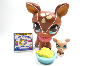 Littlest Pet Shop Mommy Deer #2499 with a Teensiest baby Deer - My Cute Cheap Store