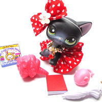 Littlest Pet Shop short hair cat #336 with cute accessories