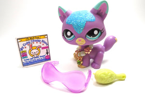 Littlest Pet Shop Purple Glitter Destiny cat #2386 with accessories